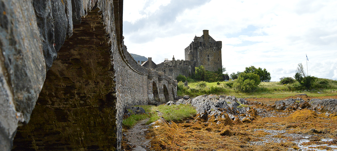 landscape image of Eilean Donan Castle
